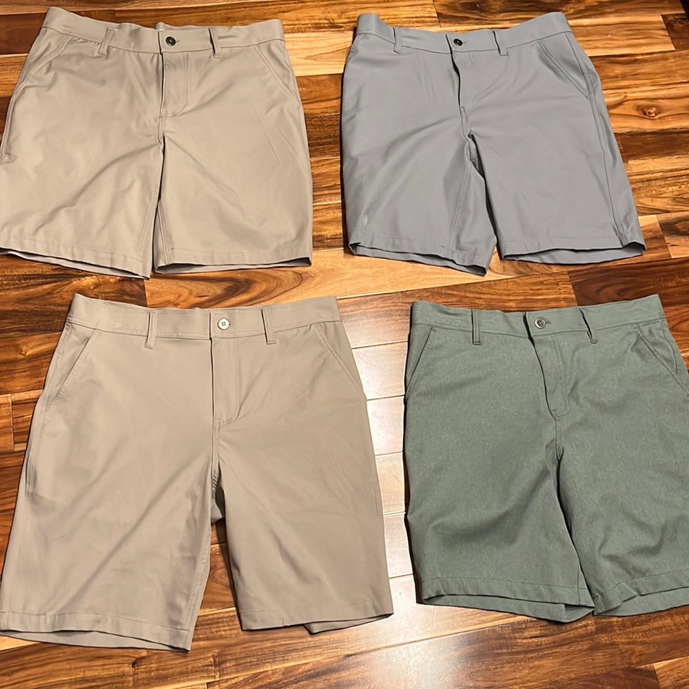 32 degrees men’s belted shorts NWOT!